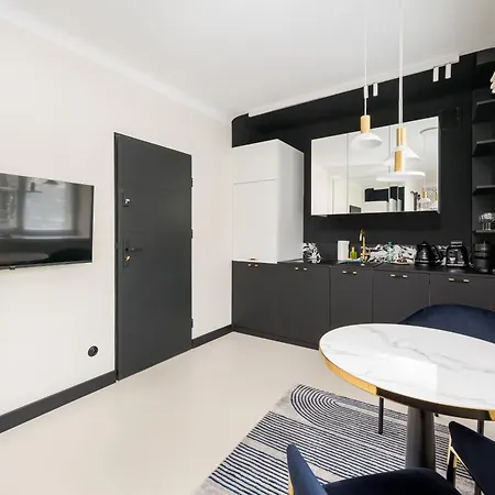 Nowolipki Deluxe Grey * Warszawa